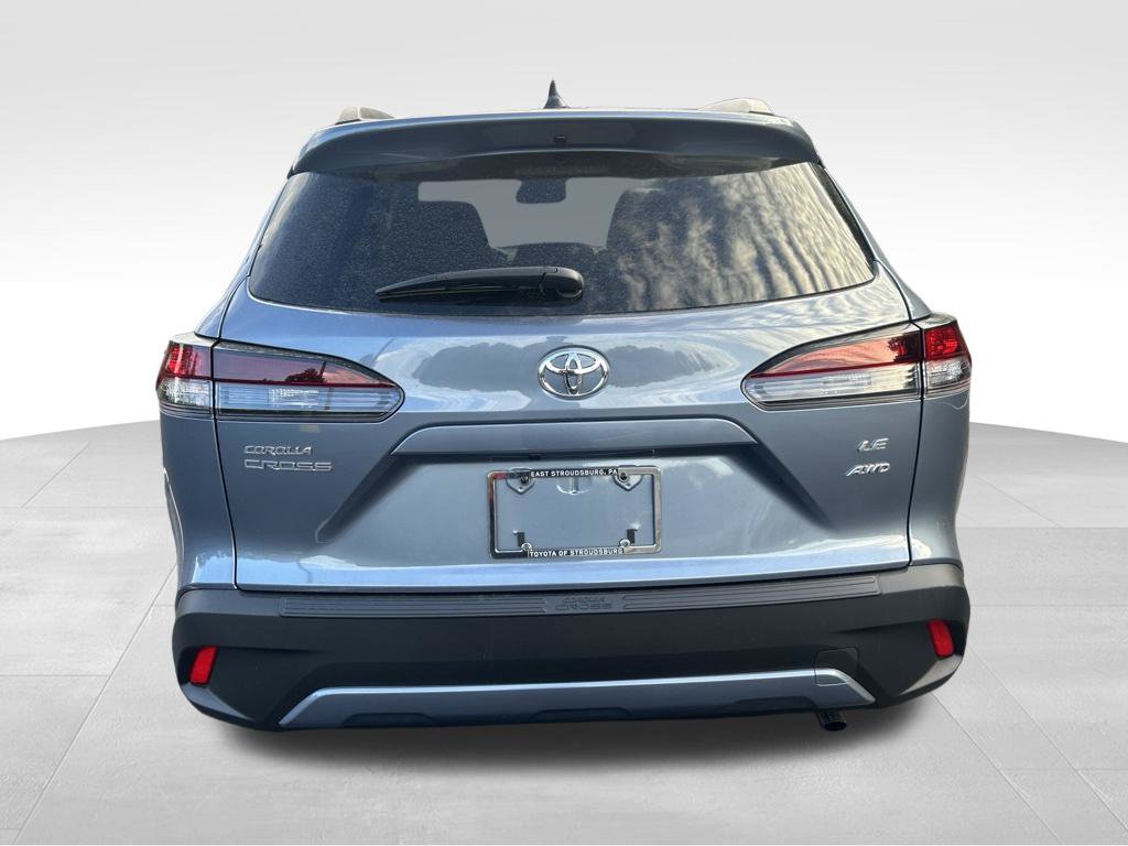 New 2026 Toyota Corolla Cross LE w/ Moonroof Package AWD/4WD image 4