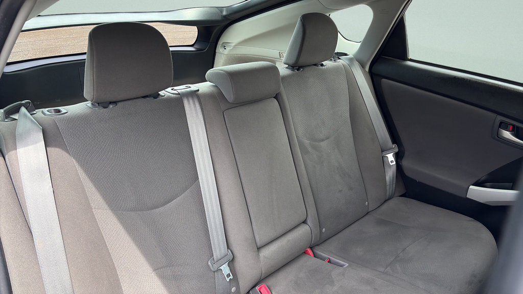 Used 2015 Toyota Prius Prime Plug-In Hybrid FWD image 17