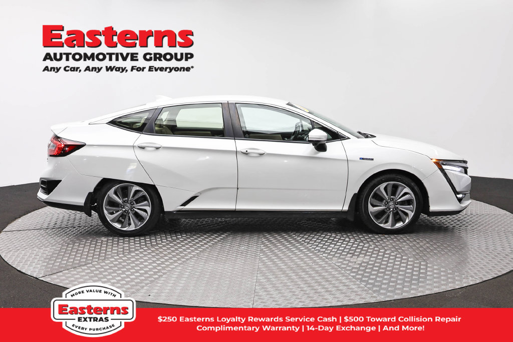 Used 2018 Honda Clarity Touring image 5