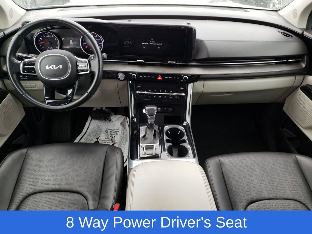Used 2022 Kia Carnival EX FWD image 12