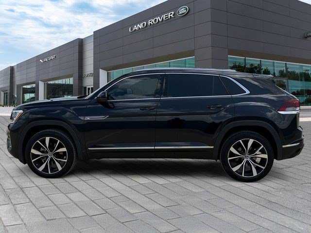 Used 2025 Volkswagen Atlas Cross Sport SEL Premium R-Line AWD/4WD image 2