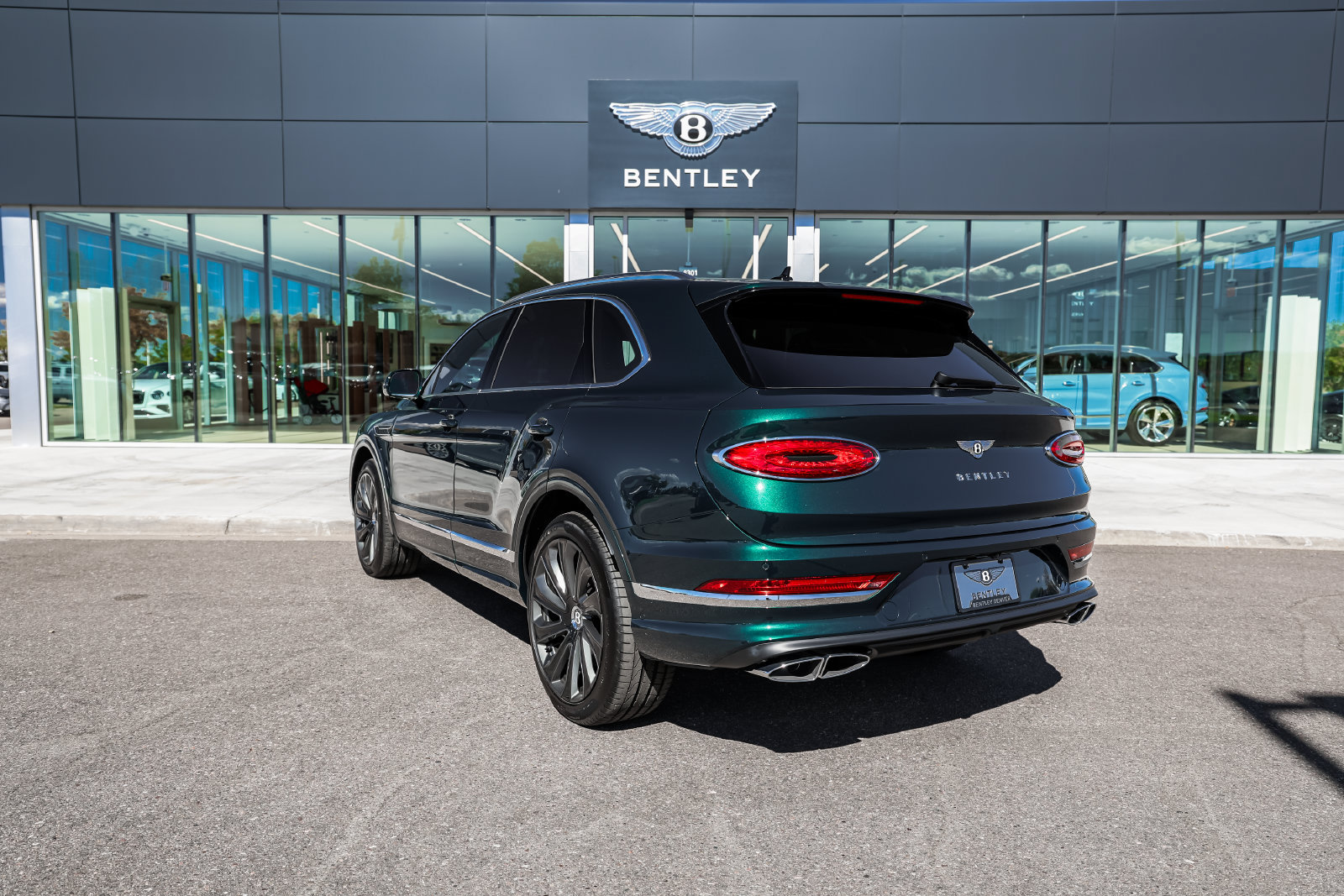 New 2027 Bentley Bentayga AWD/4WD image 8