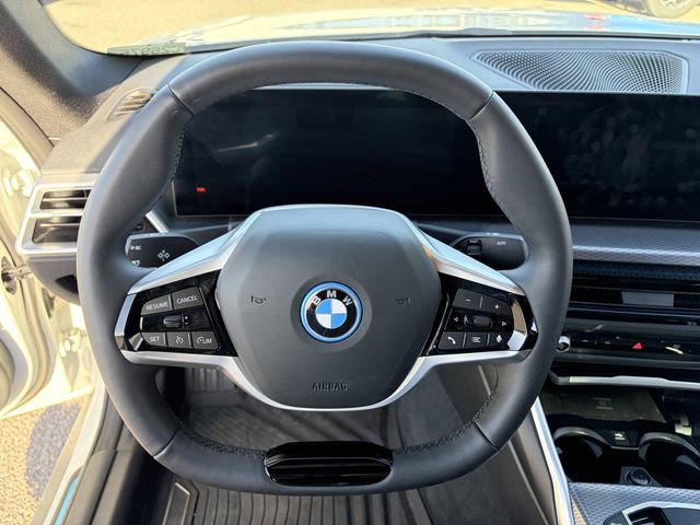 Used 2025 BMW i4 eDrive40 w/ Parking Assistance Package image 20