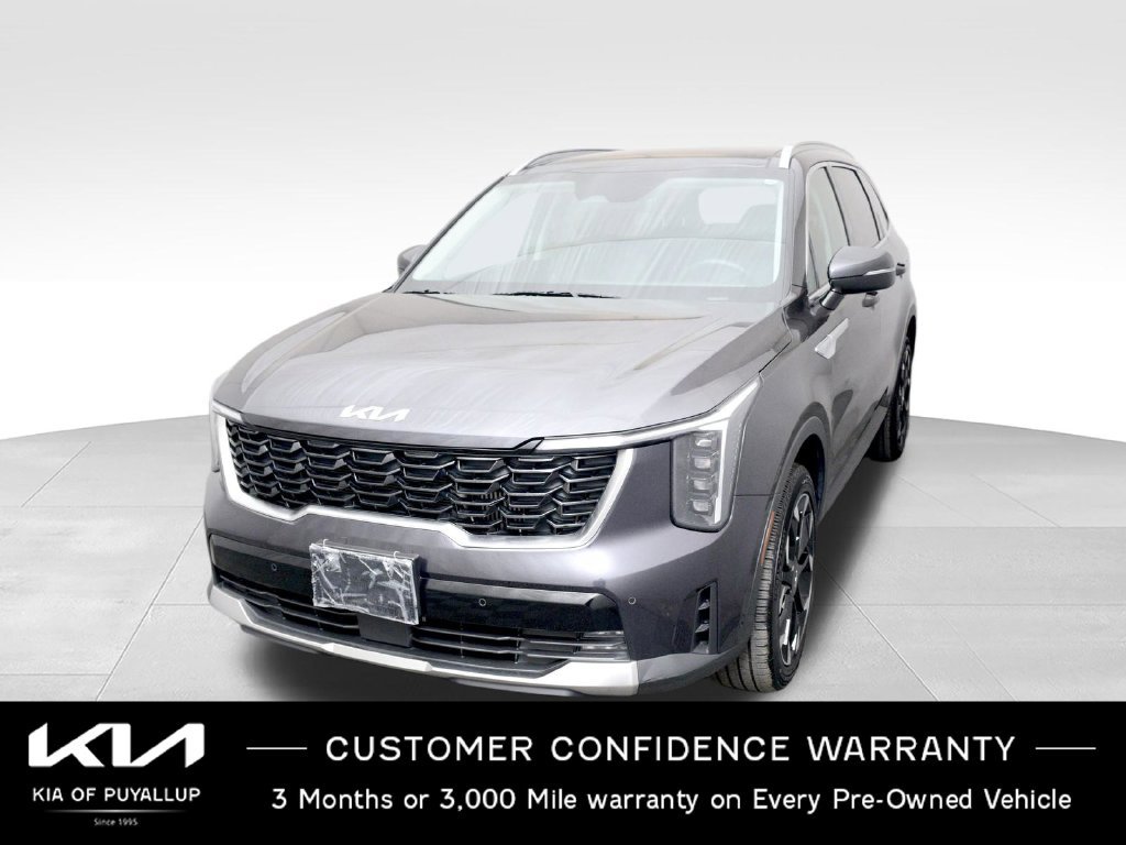 Certified 2025 Kia Sorento EX w/ Panoramic Sunroof Package