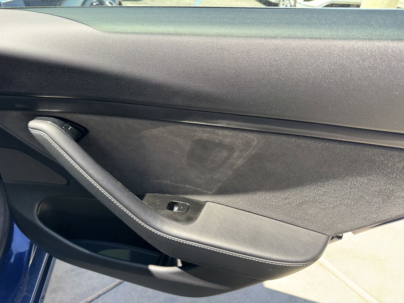 Used 2019 Tesla Model 3 Standard Range Plus image 11