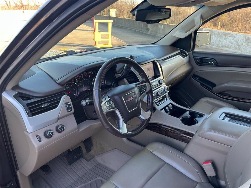 Used 2016 GMC Yukon XL SLT w/ Open Road Package image 31