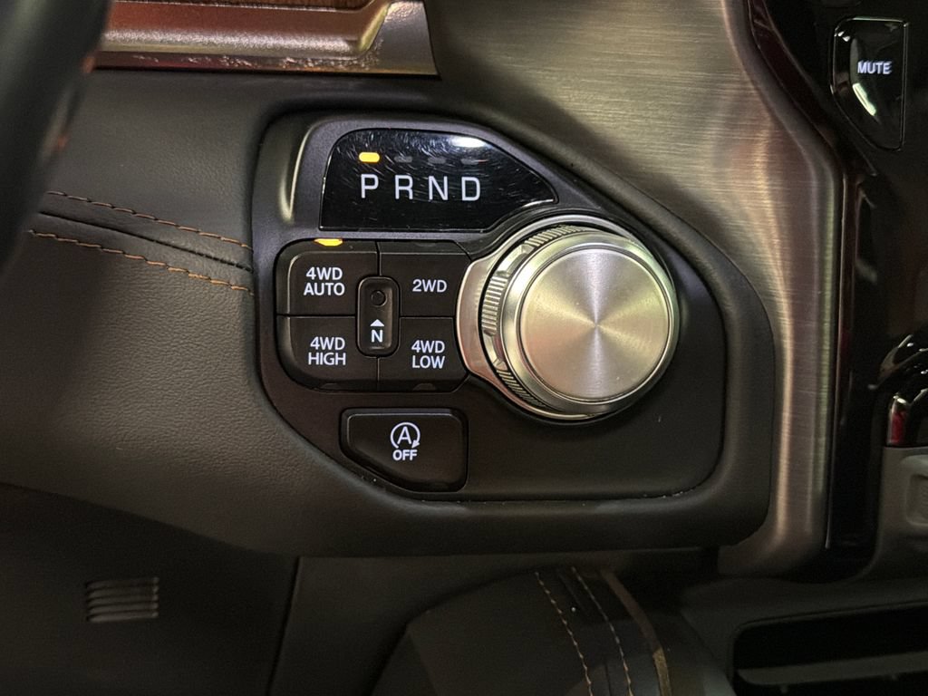 Used 2021 RAM 1500 Limited w/ Body Color Bumper Group AWD/4WD image 41