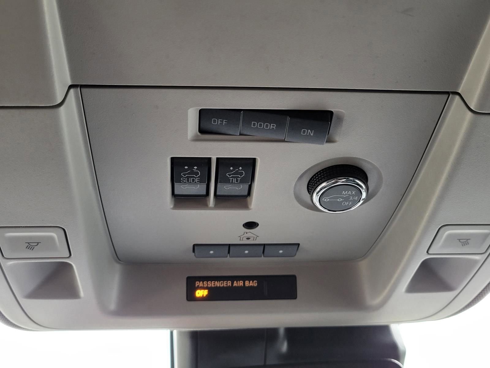 Used 2020 Chevrolet Tahoe LT image 34