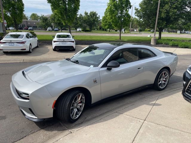 Used 2025 Dodge Charger Daytona Scat Pack w/ Track Pack AWD/4WD image 6