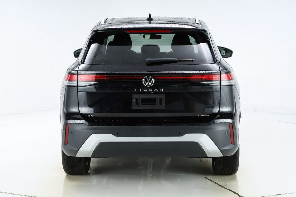 New 2026 Volkswagen Tiguan SE image 8