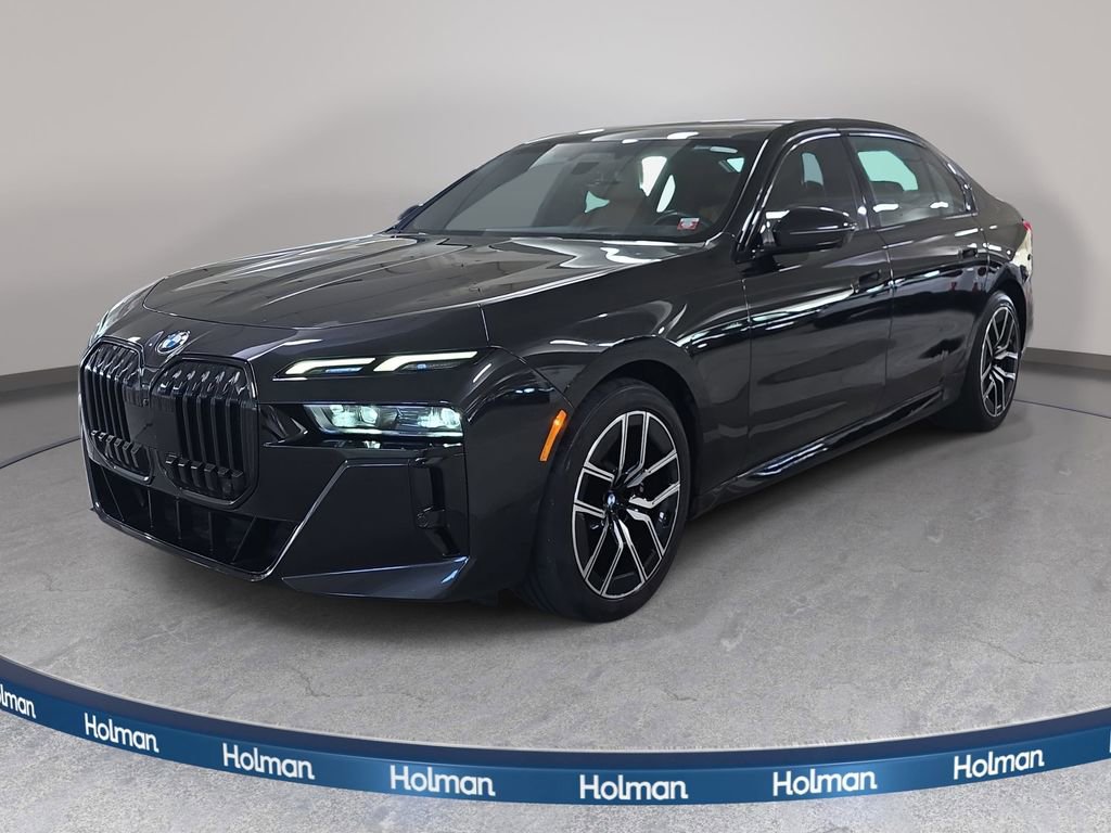 Used 2023 BMW 740i image 1