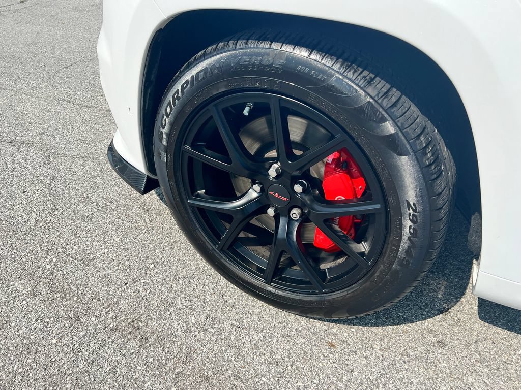 Used 2019 Jeep Grand Cherokee SRT AWD/4WD image 14