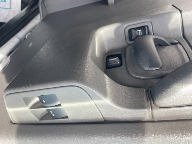 Used 2014 Chevrolet Express 1500 image 9