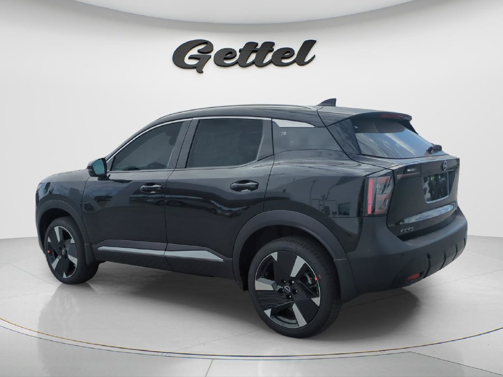 Certified 2026 Nissan Kicks SR FWD image 7