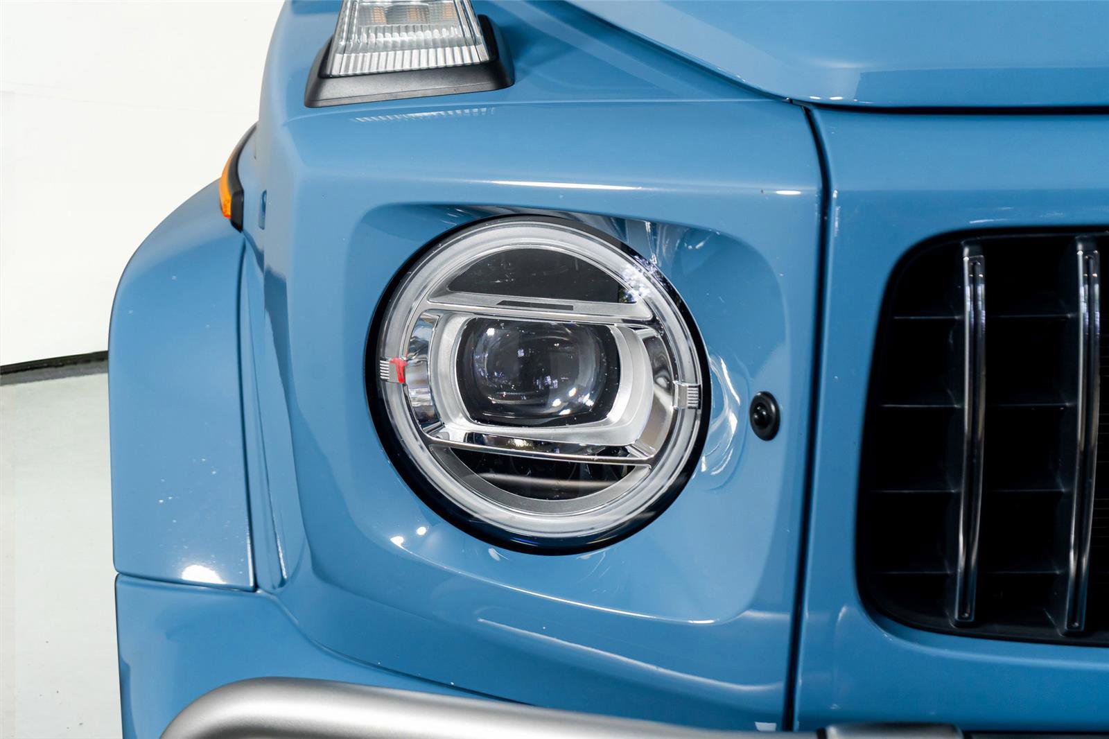 Used 2025 Mercedes-Benz G 63 AMG 4MATIC image 25