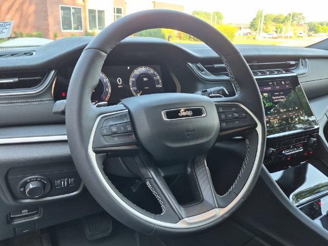 New 2026 Jeep Grand Cherokee Laredo X RWD image 31