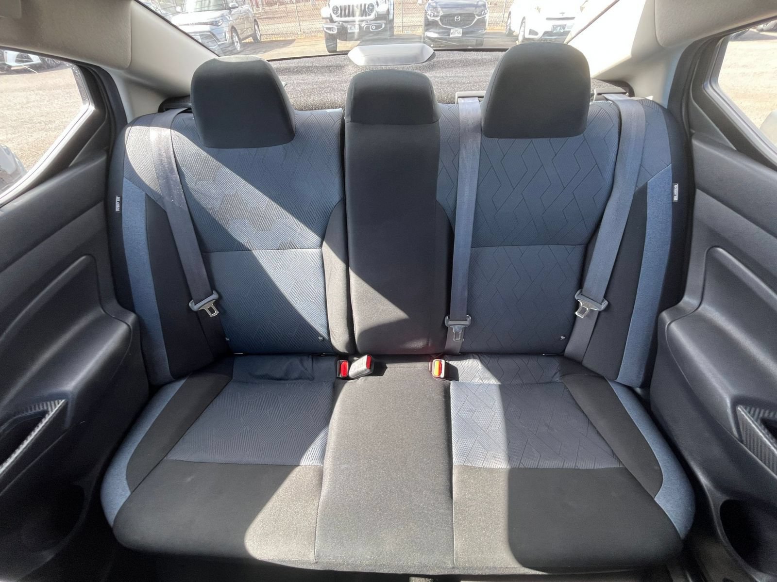 Used 2025 Nissan Versa SV FWD image 36