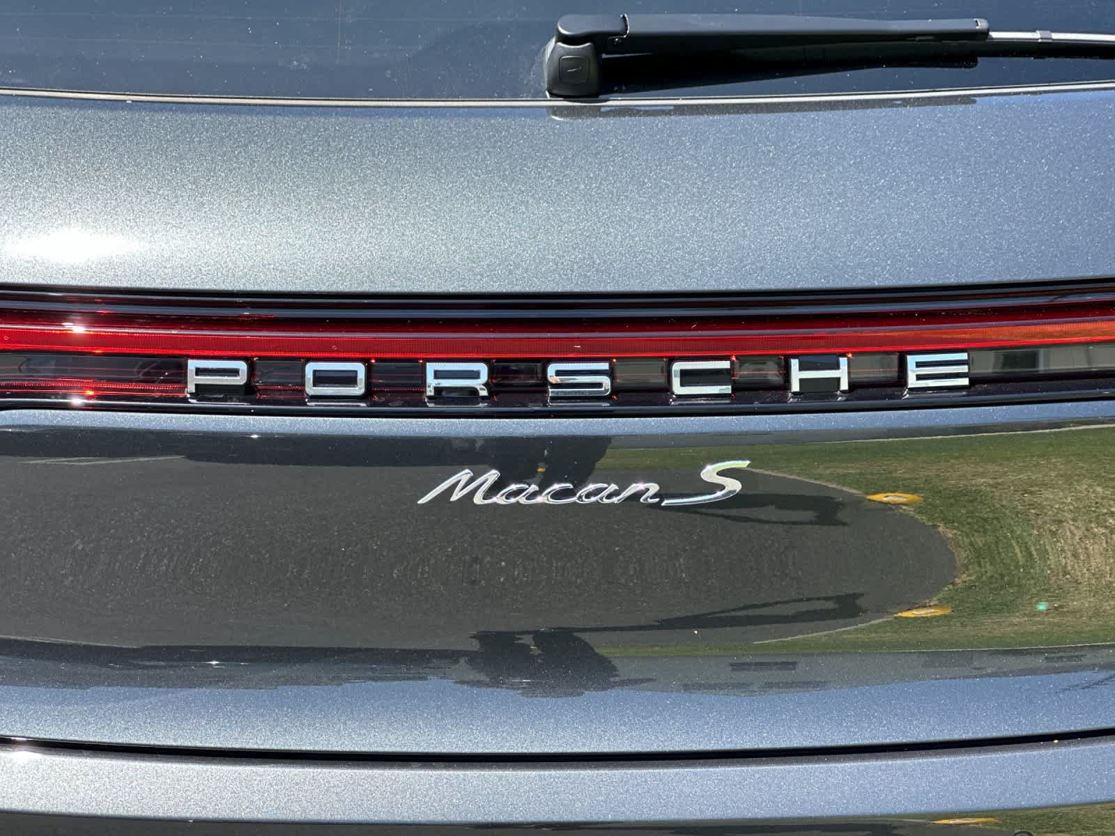 New 2026 Porsche Macan S AWD/4WD image 31