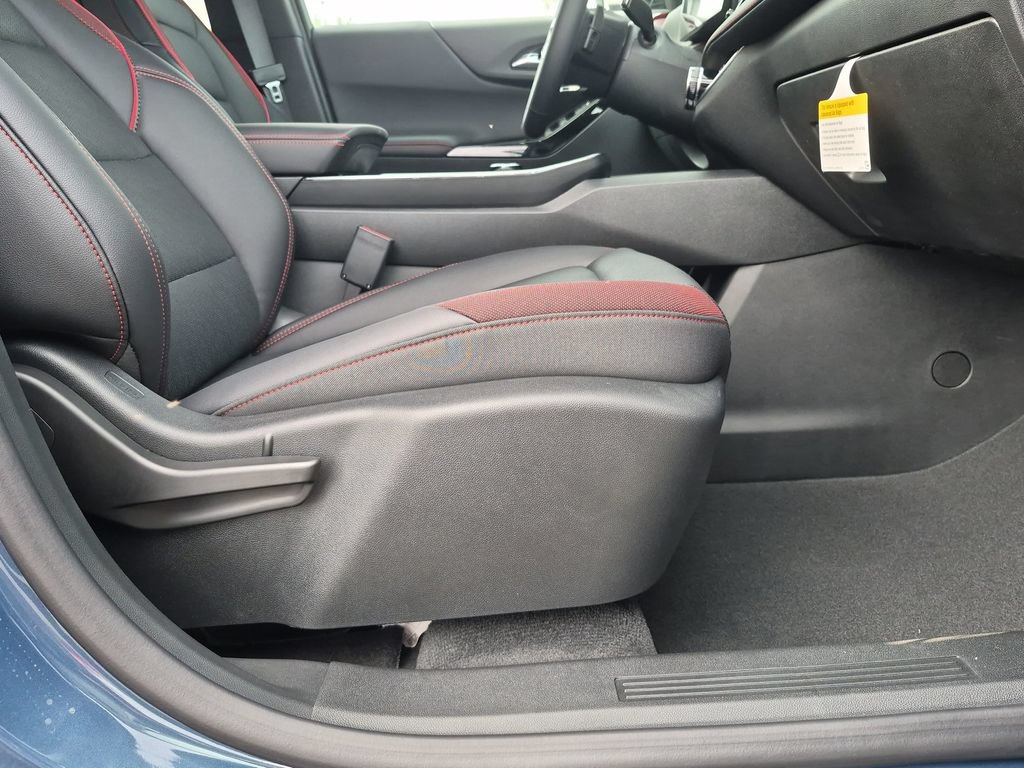 New 2027 Chevrolet Equinox RS w/ Safety and Technology Package AWD/4WD image 24
