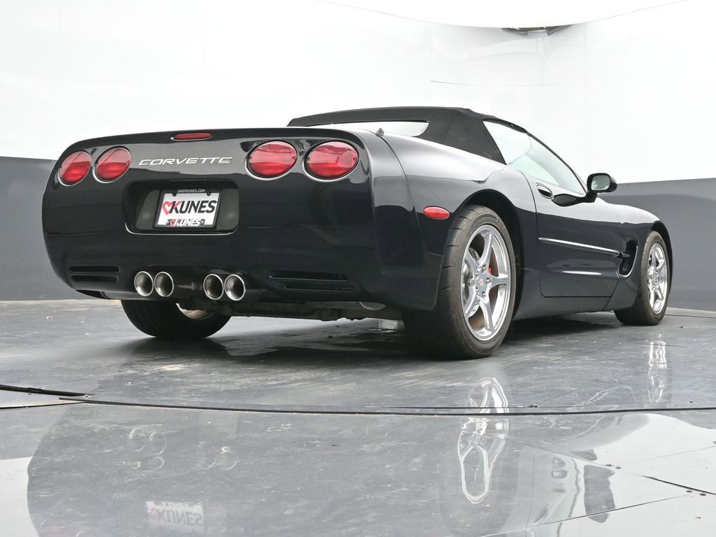 Used 2003 Chevrolet Corvette Convertible w/ Preferred Equipment Group1 image 56