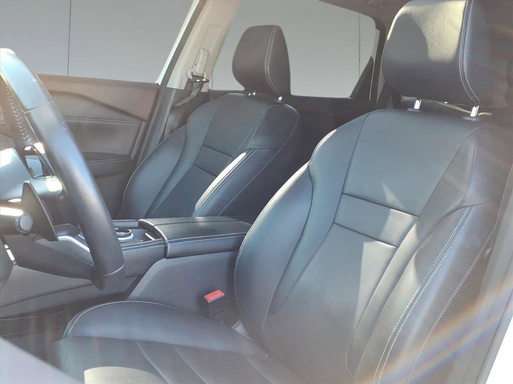 Used 2023 Nissan Rogue SL w/ SL Premium Package image 15