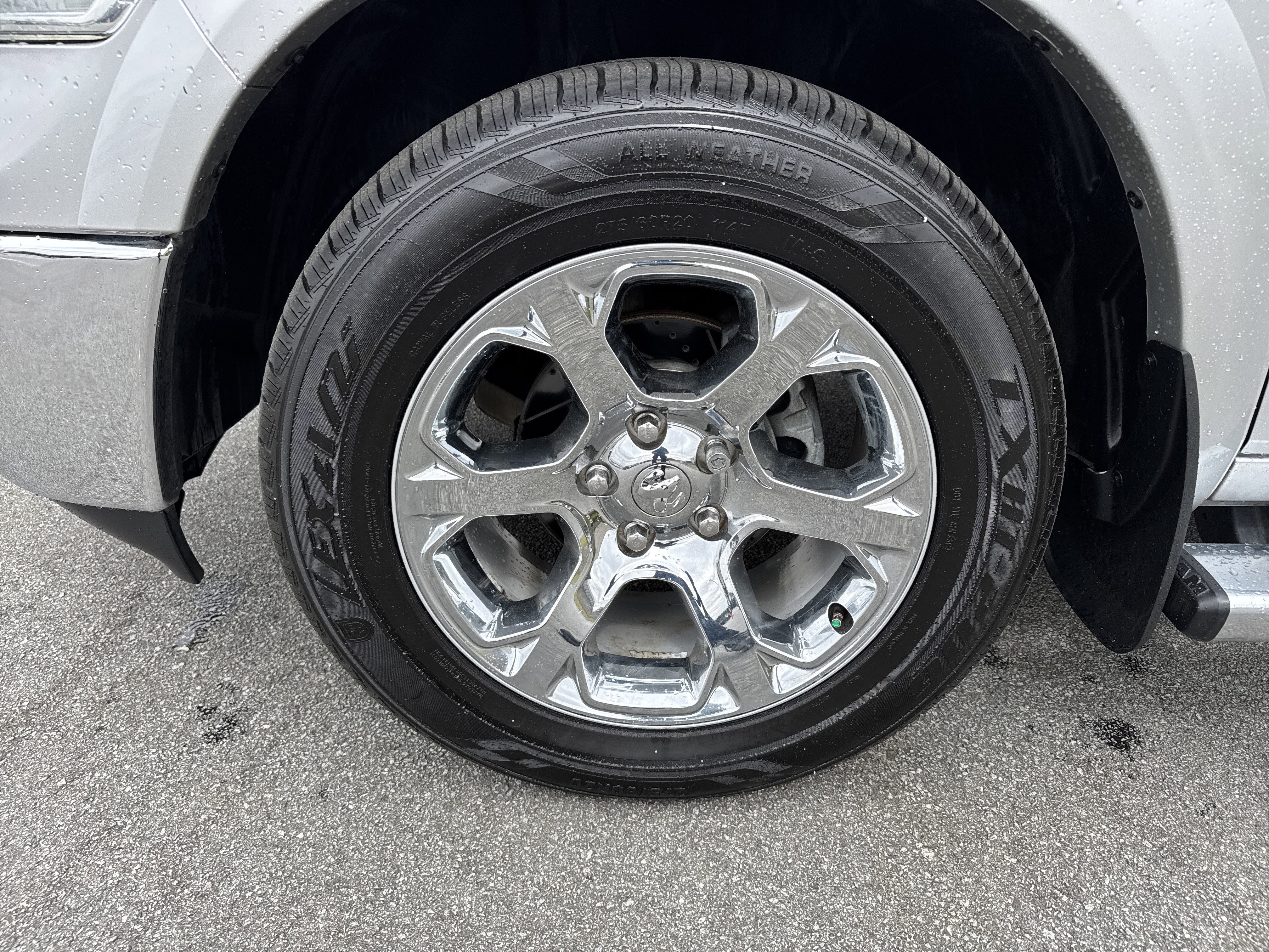 Used 2015 RAM 1500 Laramie w/ Convenience Group image 13