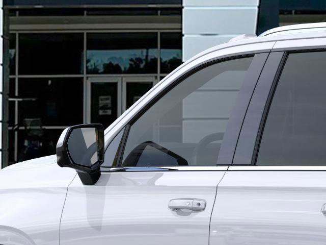 New 2026 Chevrolet Suburban LT image 12