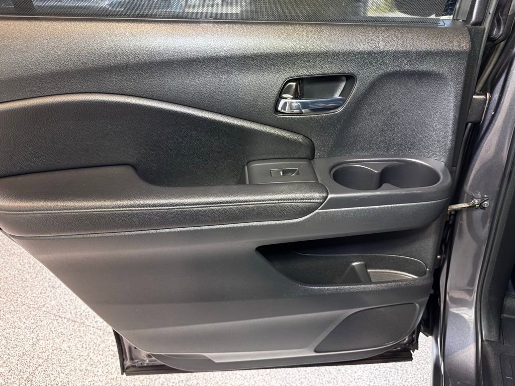 Used 2021 Honda Pilot Special Edition image 38