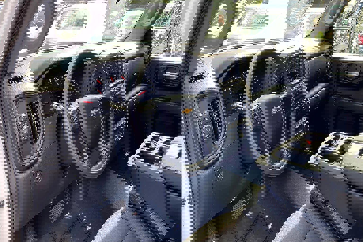 Used 2026 Chevrolet Silverado 1500 Custom image 28