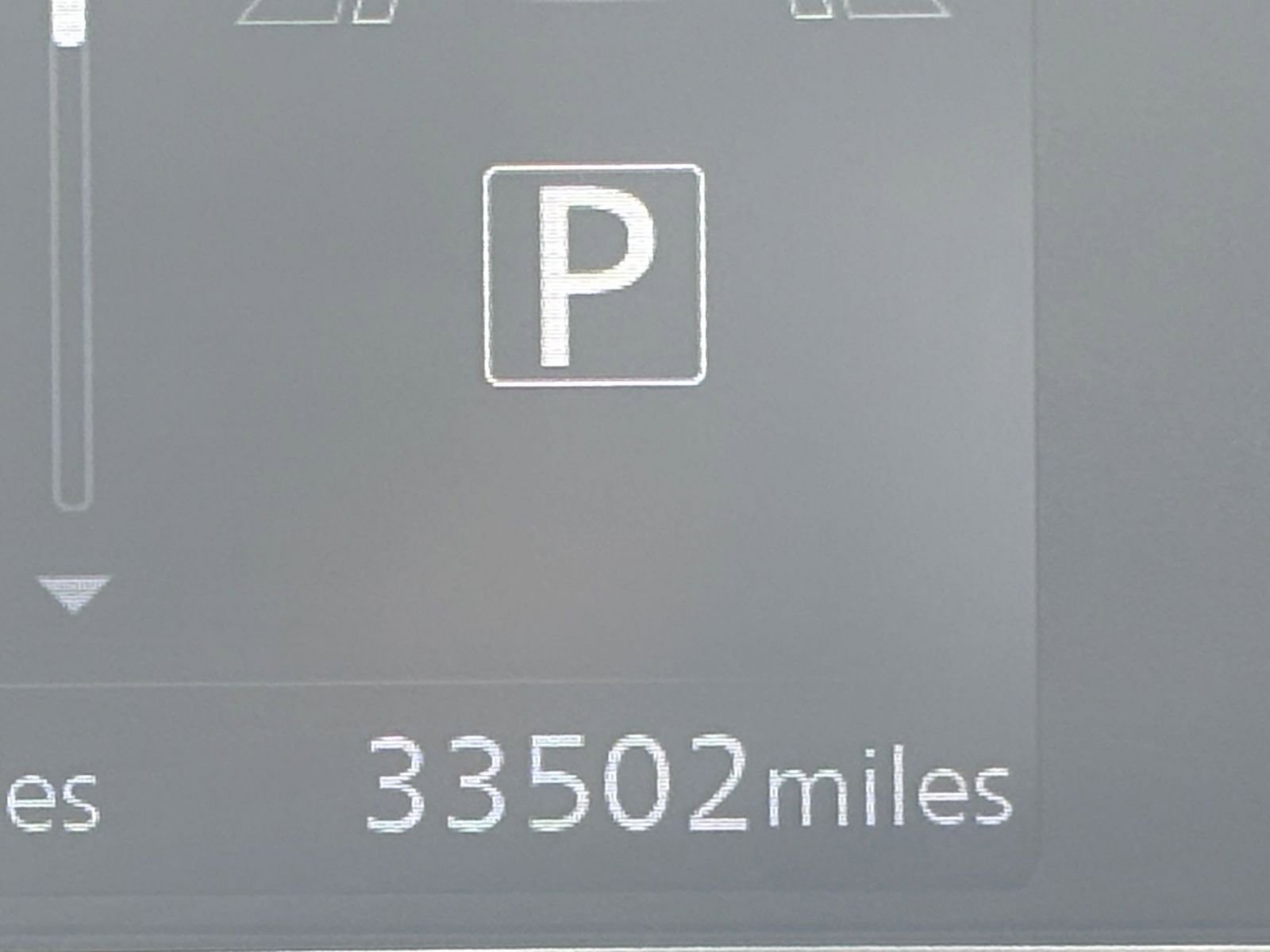 Used 2025 Nissan Versa SV image 40