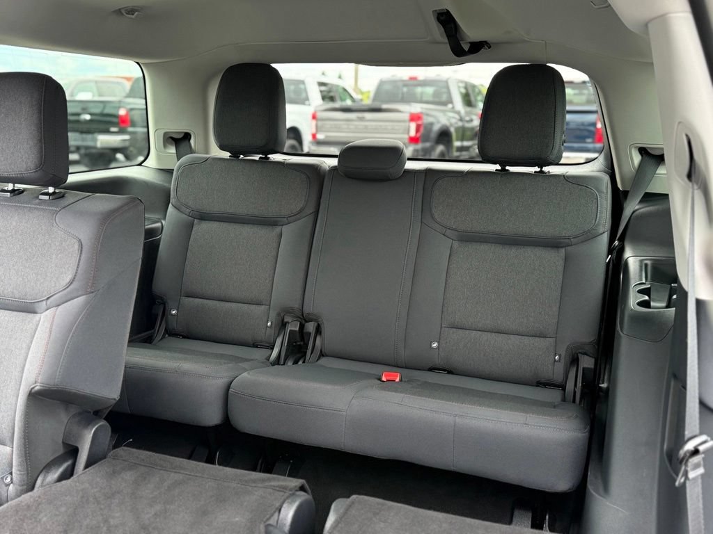 Used 2025 Ford Expedition Active AWD/4WD image 20