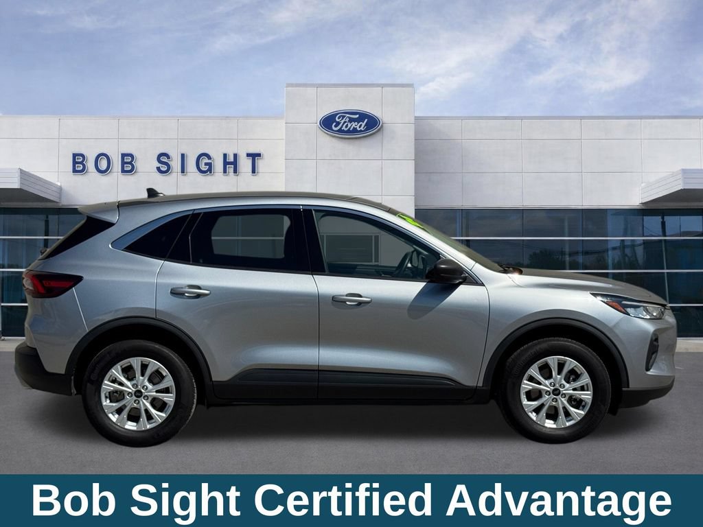 Used 2024 Ford Escape Active w/ Tech Pack #1 AWD/4WD image 4