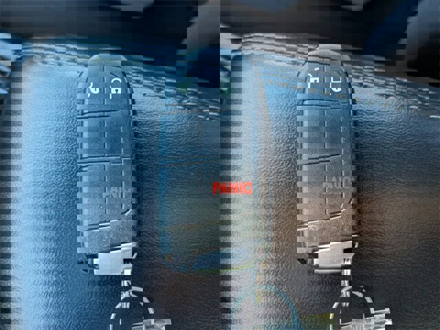 Used 2021 Dodge Durango SXT image 28