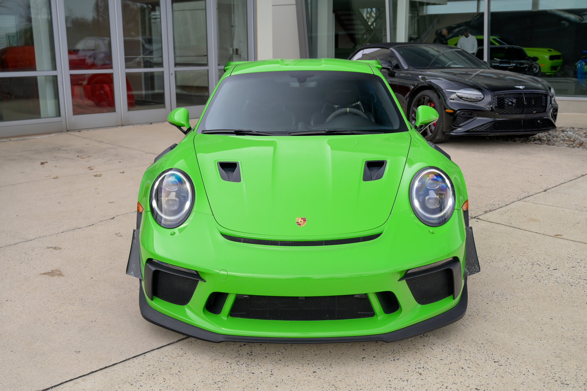 Used 2019 Porsche 911 GT3 RS image 2