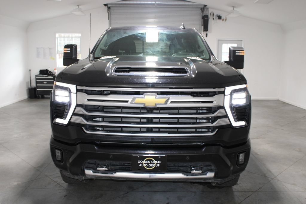 Used 2024 Chevrolet Silverado 2500 High Country w/ High Country Premium Package AWD/4WD image 55