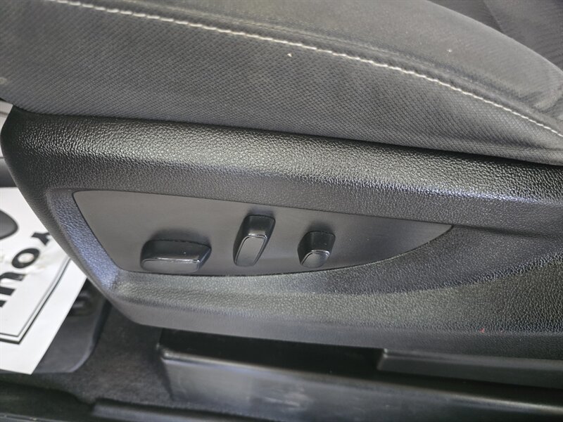 Used 2019 Chevrolet Silverado 1500 LT w/ All Star Edition AWD/4WD image 29