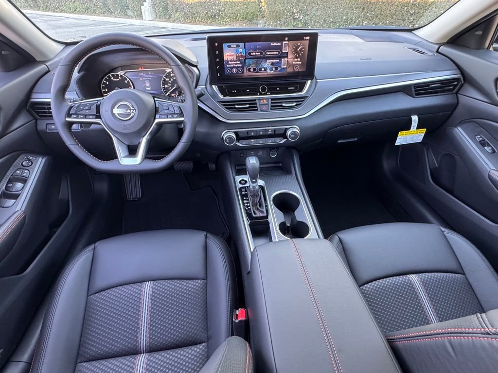 New 2026 Nissan Altima 2.5 SR FWD image 11