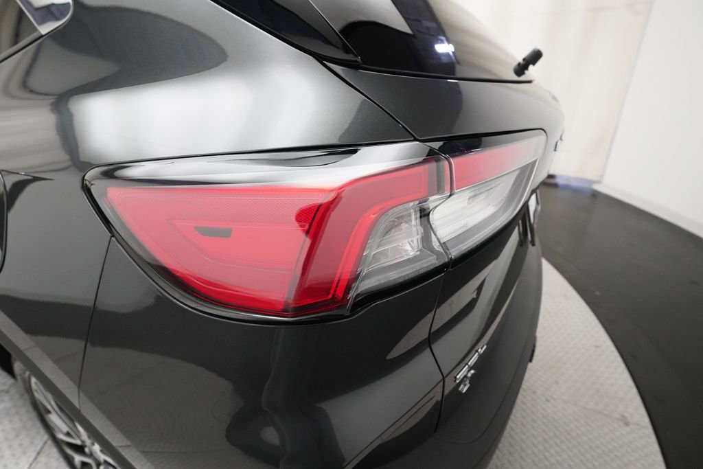 Used 2020 Ford Escape SEL image 32