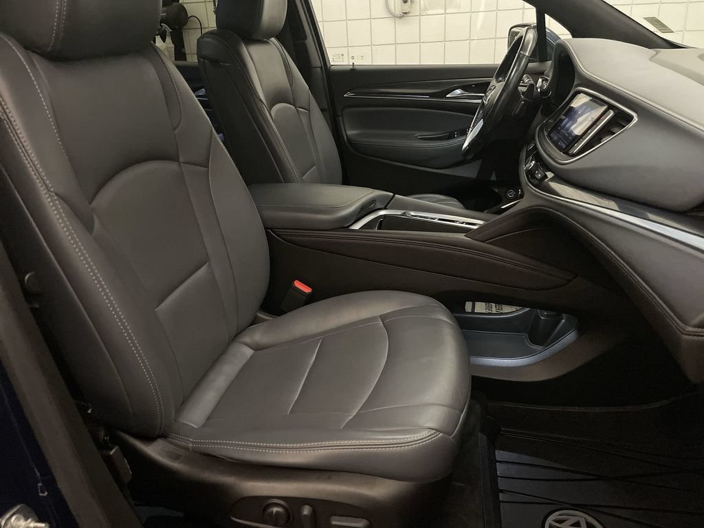 Used 2022 Buick Enclave Essence w/ LPO, Floor Liner Package FWD image 20