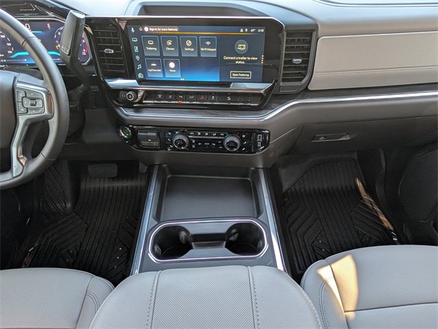 Used 2026 Chevrolet Silverado 2500 LTZ w/ LTZ Premium Package image 7