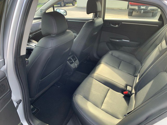 Used 2018 Honda Clarity Touring image 11