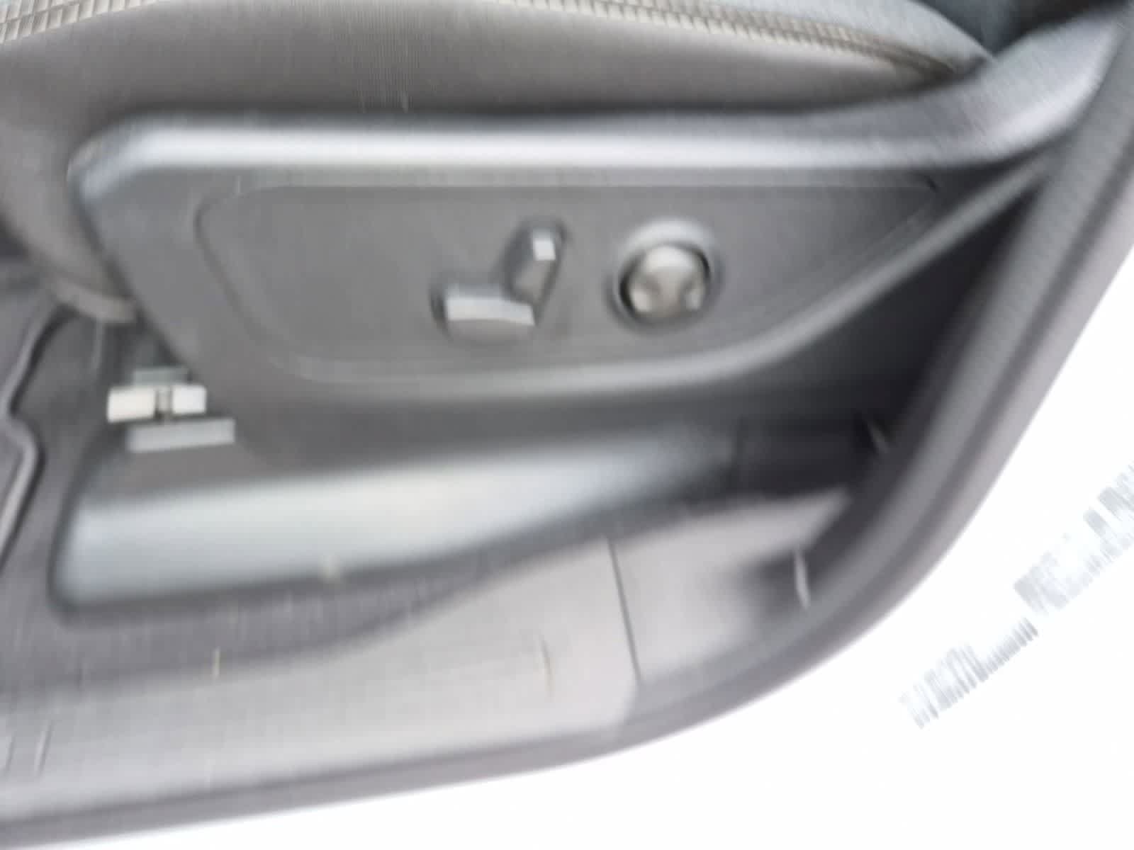 Used 2026 RAM 1500 Big Horn w/ Night Edition AWD/4WD image 18