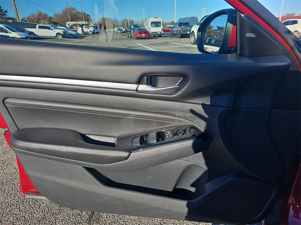 Used 2023 Nissan Altima 2.5 SL image 26