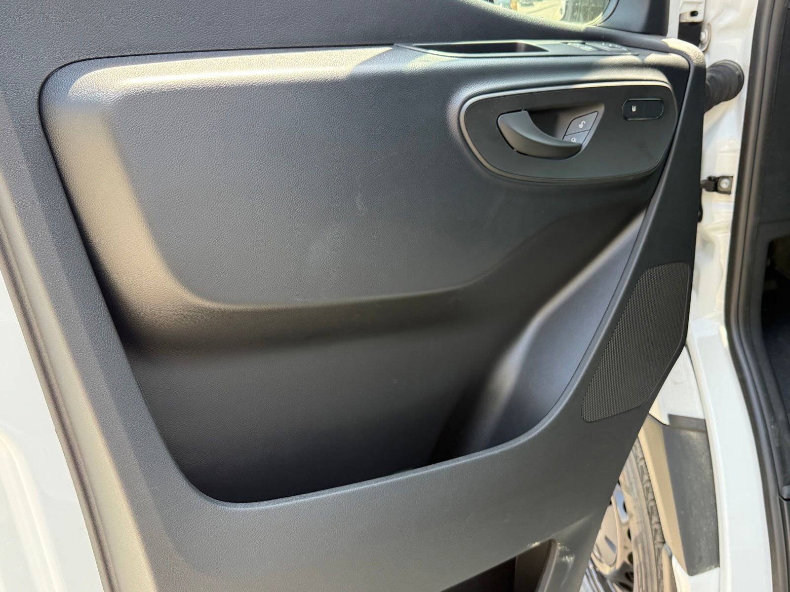 New 2025 Mercedes-Benz Sprinter 2500 image 17