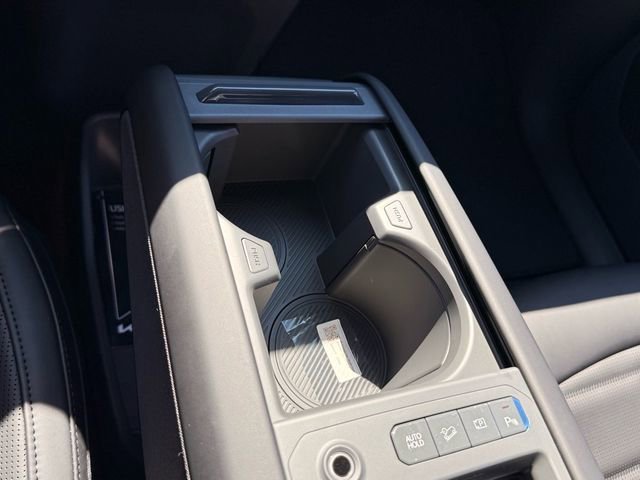 New 2026 Kia EV9 Land w/ Nightfall Edition Package image 22