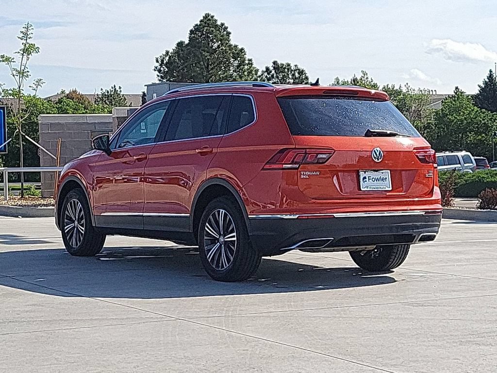 Used 2018 Volkswagen Tiguan SEL AWD/4WD image 6