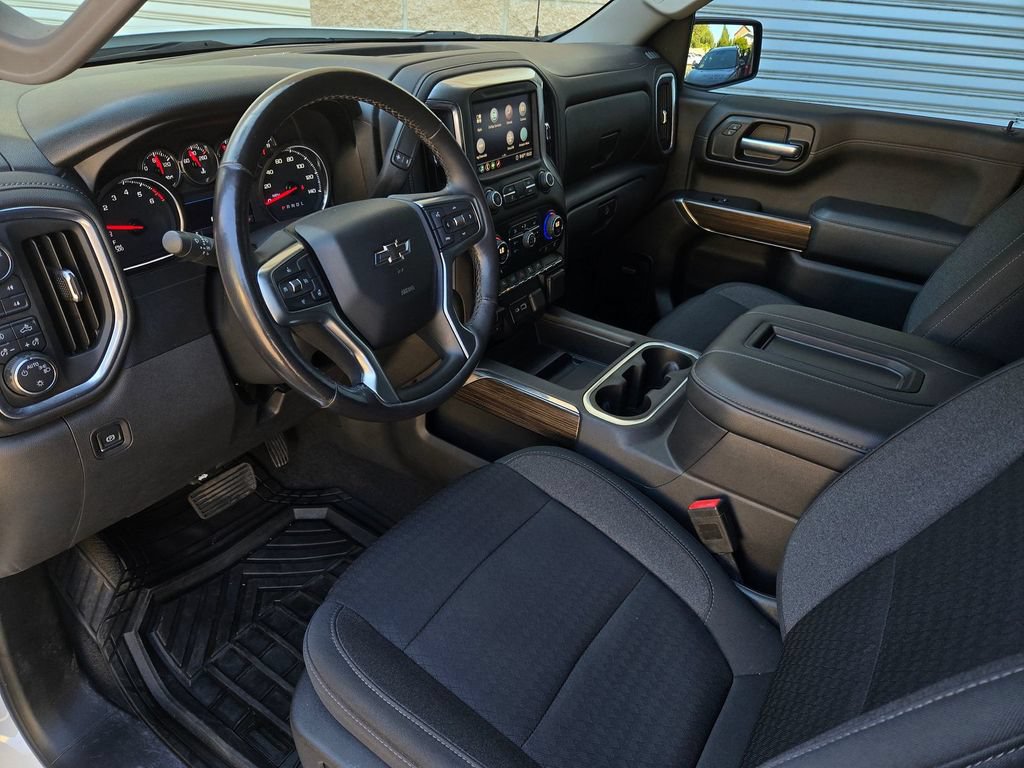 Used 2020 Chevrolet Silverado 1500 RST AWD/4WD image 6