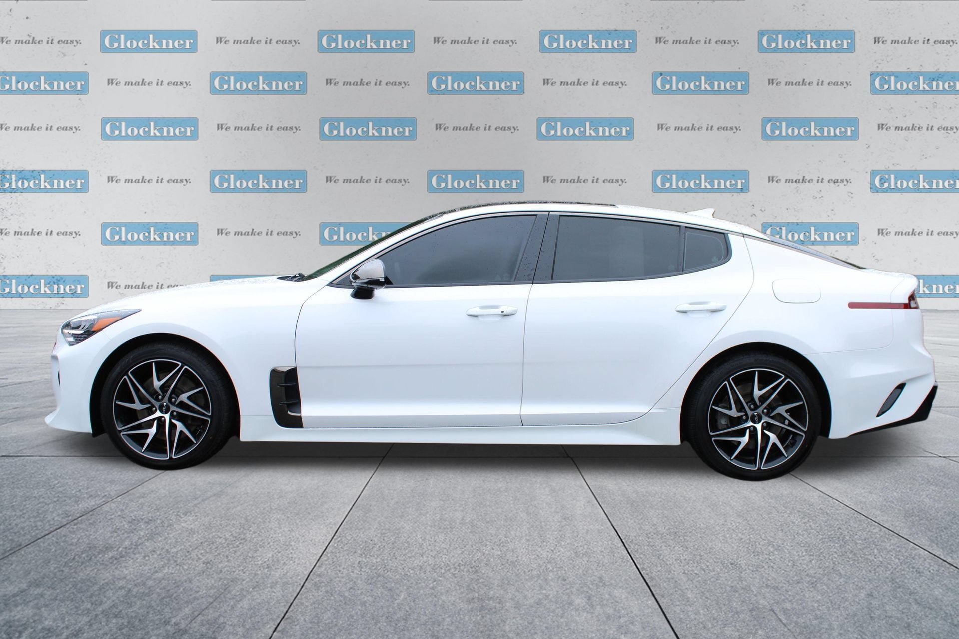 Used 2022 Kia Stinger GT-Line w/ Sun & Sound Package AWD/4WD image 11