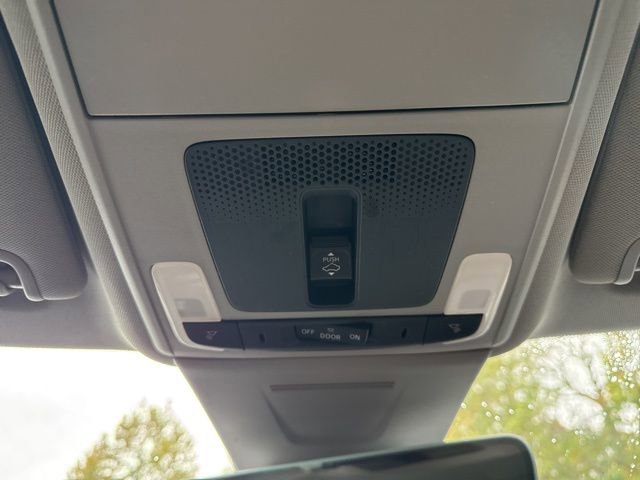 Used 2024 Acura Integra image 23