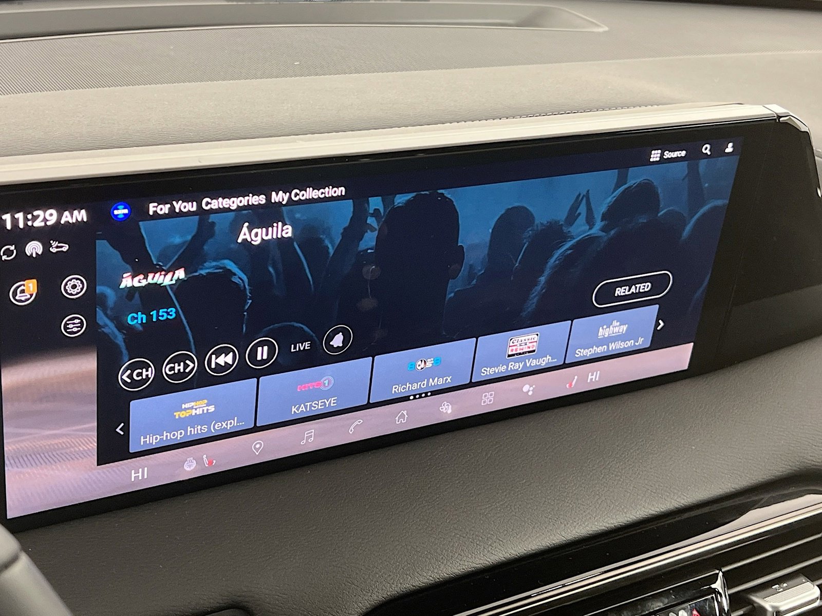 New 2025 Nissan Armada PRO-4X AWD/4WD image 8
